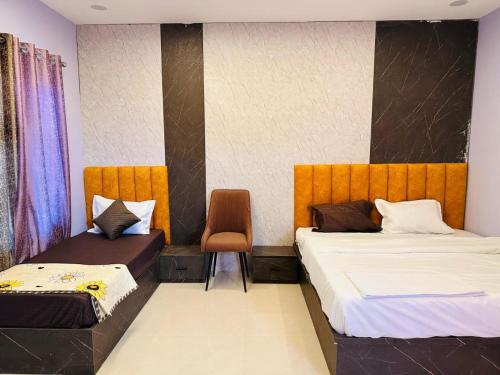 hotel airport suites