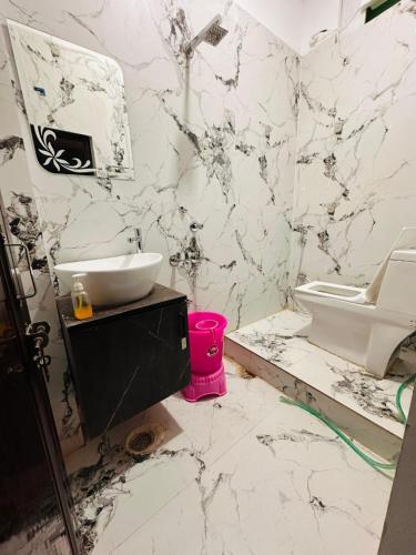 hotel airport suites