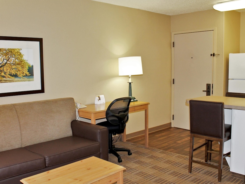 extended stay america select suites chicago naperville east