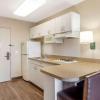 extended stay america select suites chicago naperville east