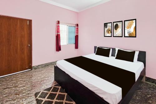 Hotel O Royal Heritage Resort,,3 star