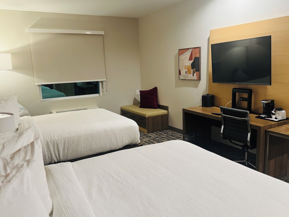 best western plus pearland houston medical center hotel