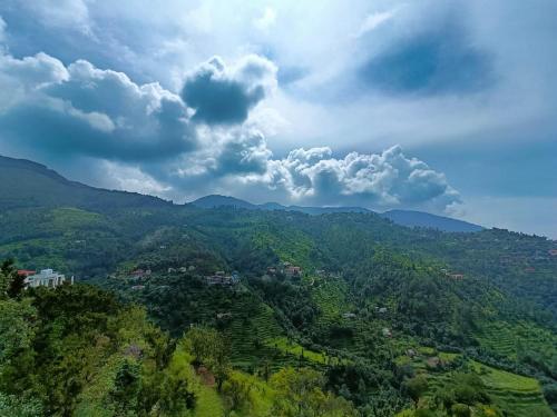 Hotel Cloud Inn,,3 star