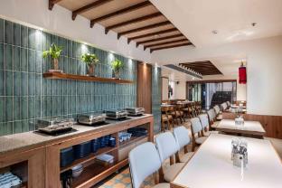 nine square residency