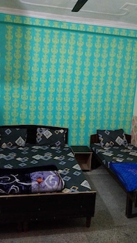 hotel gauri shankar and restaurant