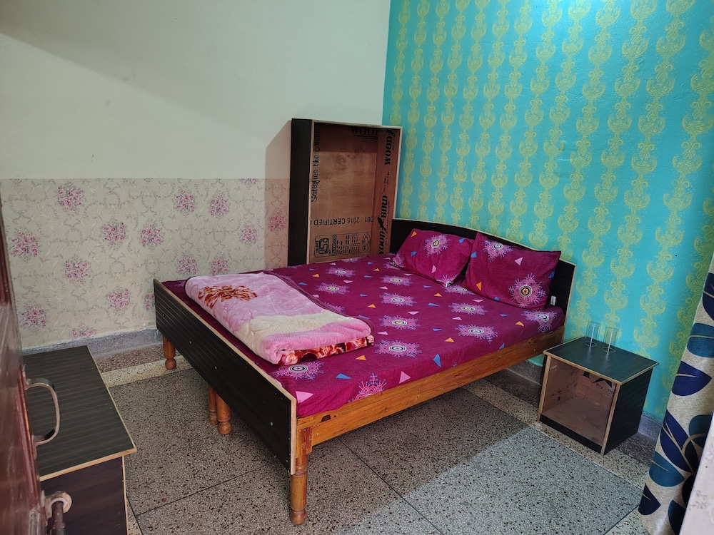 hotel gauri shankar and restaurant