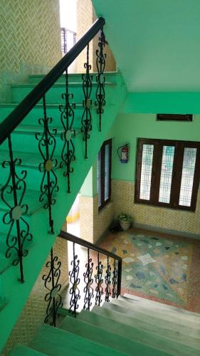 Hotel Gauri Shankar & Restaurant,,3 star