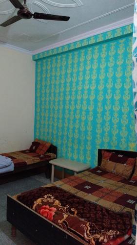 hotel gauri shankar and restaurant