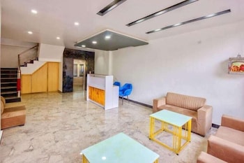 everest hotel manali