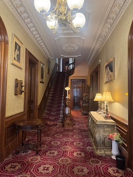Upjohn House Inn,,4 star