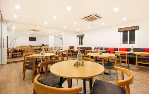 super townhouse the cinco htl near esi hospital