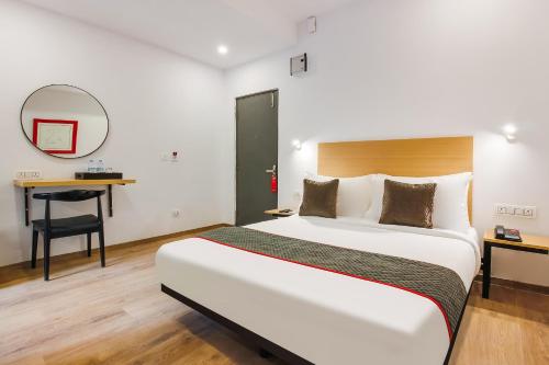 Super Townhouse The Cinco Htl Near Esi Hospital,,4 star