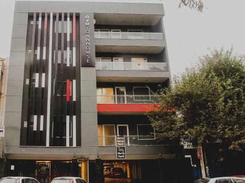 super townhouse dilshad garden near dilshad garden metro station