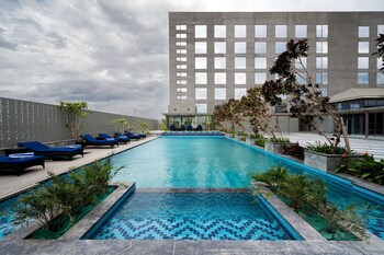 merlis hotel coimbatore