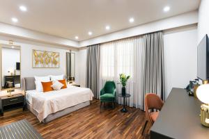 metropol club house