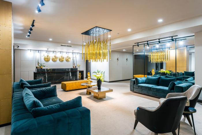 metropol club house