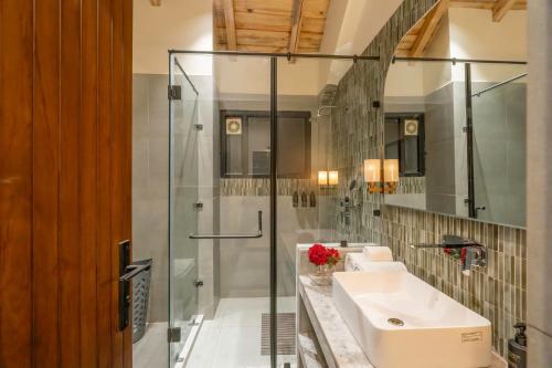 the chamomile estate