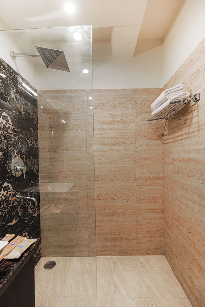 pax hotel spring solance