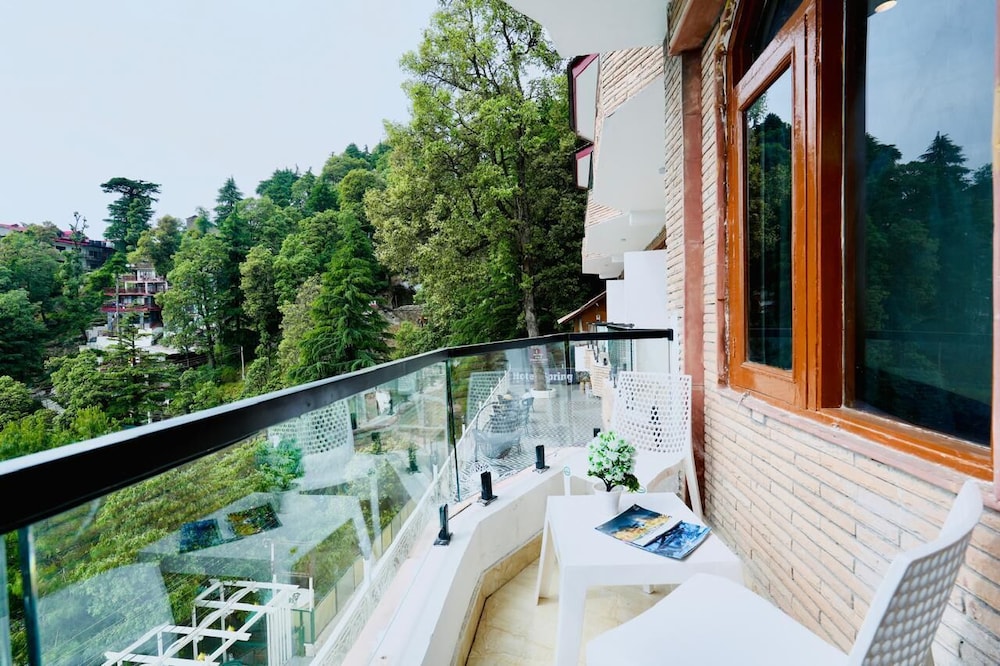 pax hotel spring solance