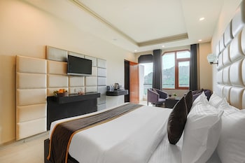 pax hotel spring solance