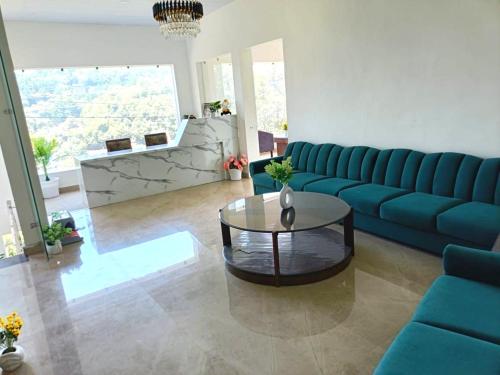 Pax Hotel Spring Solance,,3 star