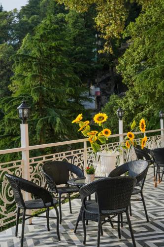 Pax Hotel Spring Solance,,3 star