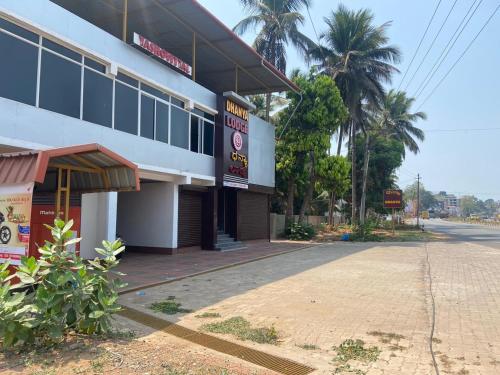 Dhanya Lodge,,4 star