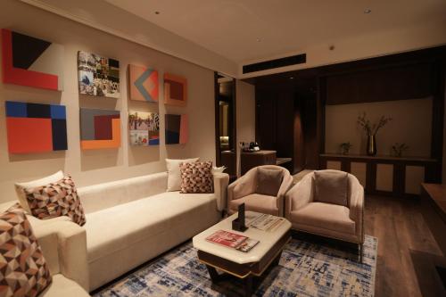 Noura Chandigarh - The Green Escape,,5 star