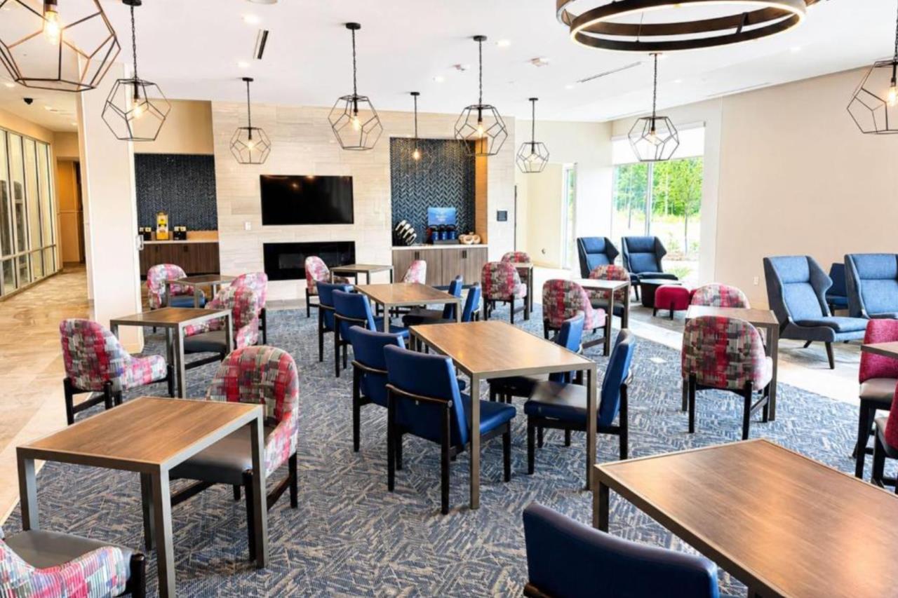 la quinta inn and suites by wyndham mebane