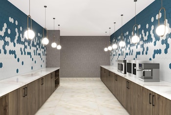 La Quinta Inn & Suites By Wyndham Mebane,,3 star