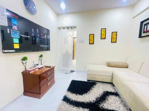 the nest 1 bhk bandra west close to lilavati