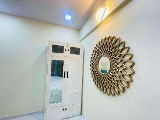 the nest 1 bhk bandra west close to lilavati