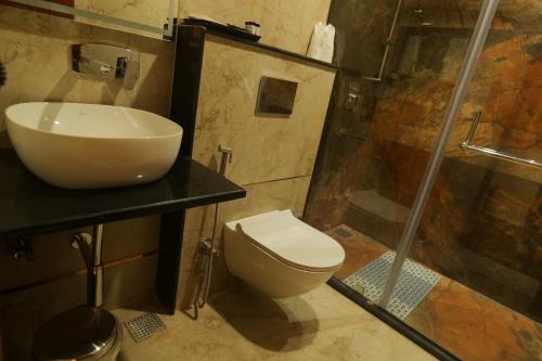 Hotel Mantavya - Varanasi Near Temple,,3 star