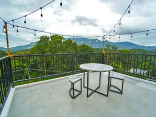 oasis vythiri pool aparments