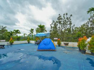 oasis vythiri pool aparments