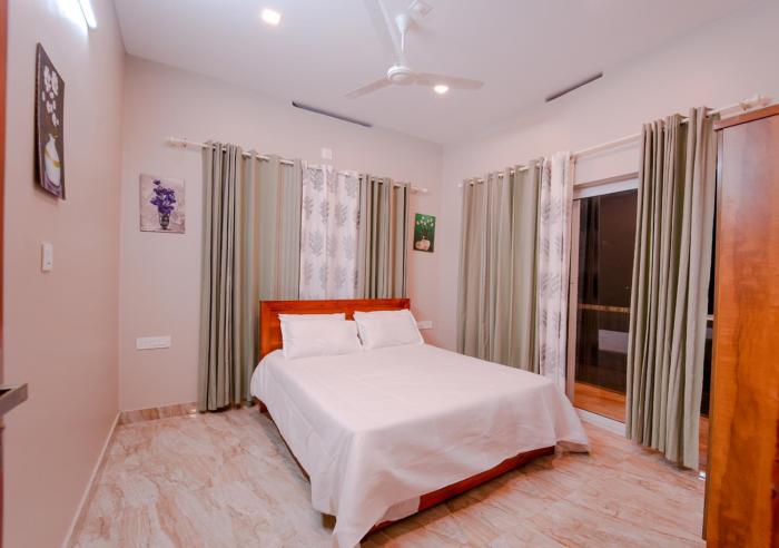 oasis vythiri pool aparments