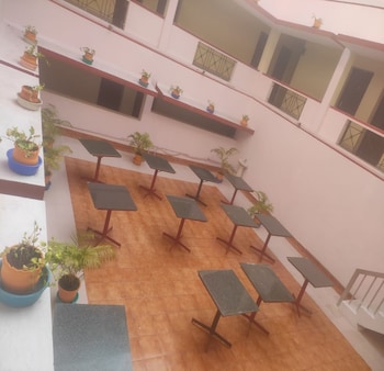 hotel st thomas international centre