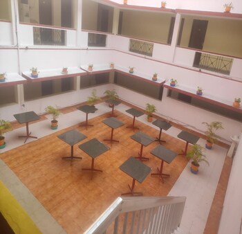 hotel st thomas international centre