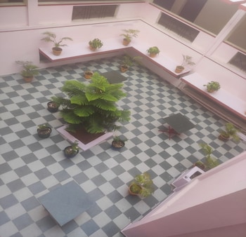 hotel st thomas international centre