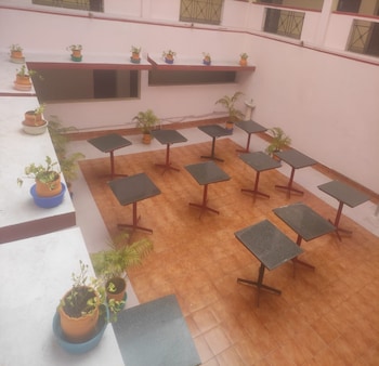 hotel st thomas international centre