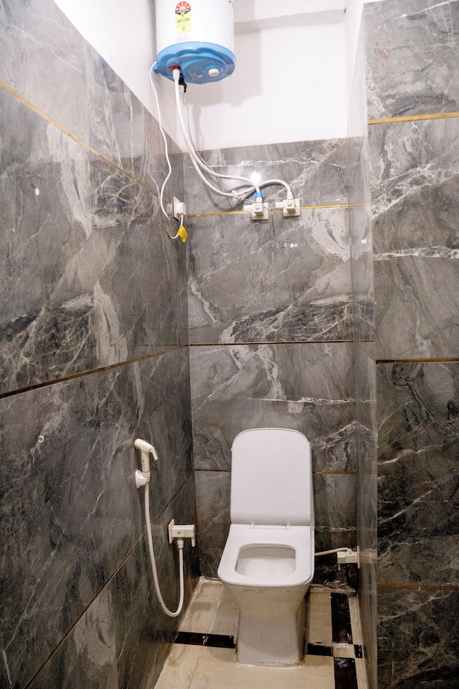 hotel shivay palace