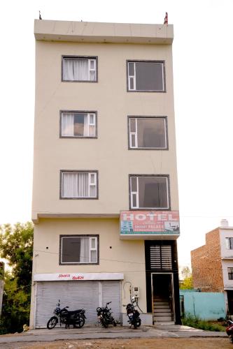 Hotel Shivay Palace,,3 star