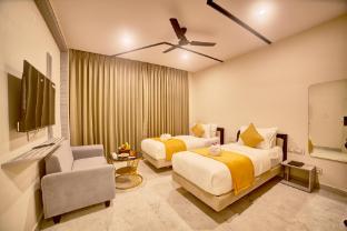 gateway transit hotel