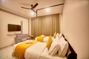 gateway transit hotel