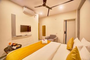 gateway transit hotel