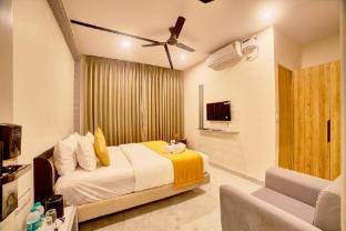 gateway transit hotel