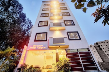 gateway transit hotel