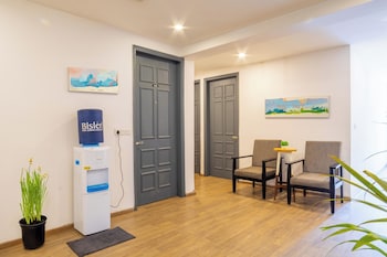 housr malibu town sohna road sector 47