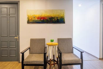 housr malibu town sohna road sector 47