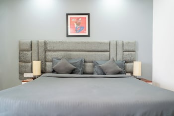 housr 3 bhk apartment sector 45 gurgaon